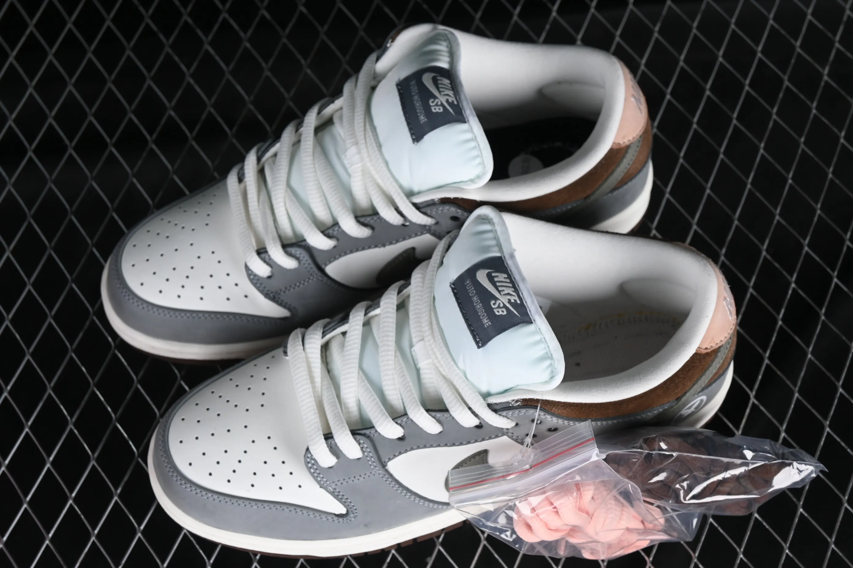 All categories Nk SB Dunk Series Nk SB Dunk Low low-top sneakers Yuto Horigome x Nk SB Dunk Low joint model SB low-top casual sports skateboard shoes FQ1180-001